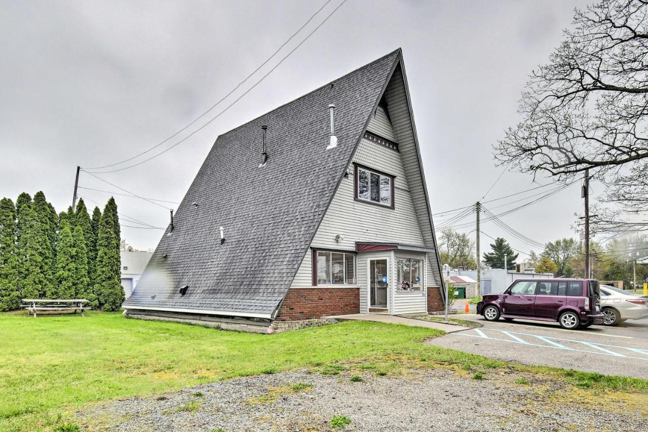 Bright And Cozy A-Frame Studio Steps To River! Algonac Exterior foto